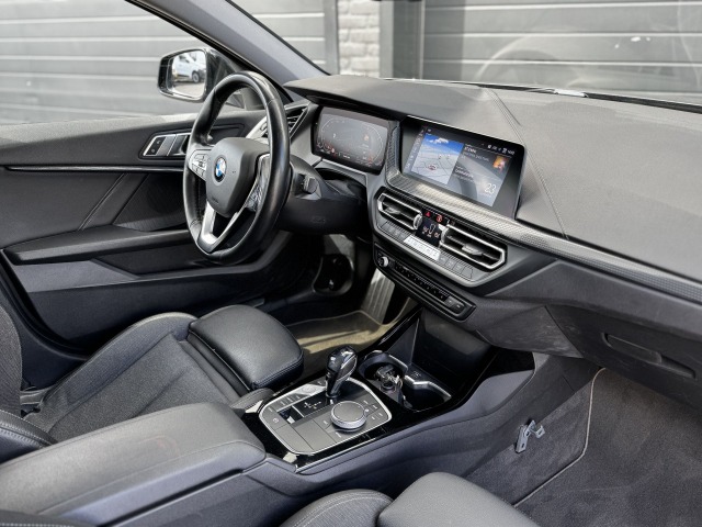 BMW 1-serie 118i High Executive Automaat