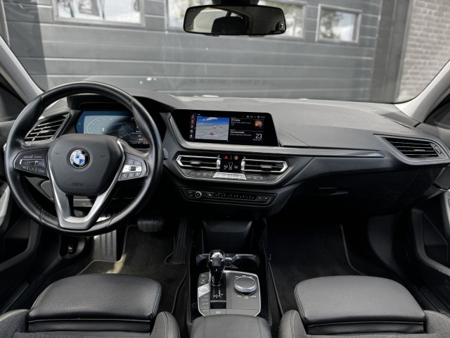 BMW 1-serie 118i High Executive Automaat