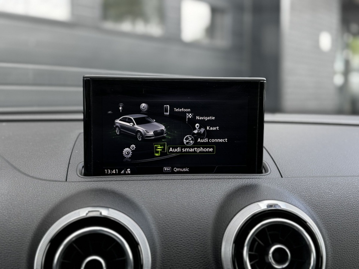 Audi A3 Limousine 35 TFSI 150PK Automaat 2 x S-Line